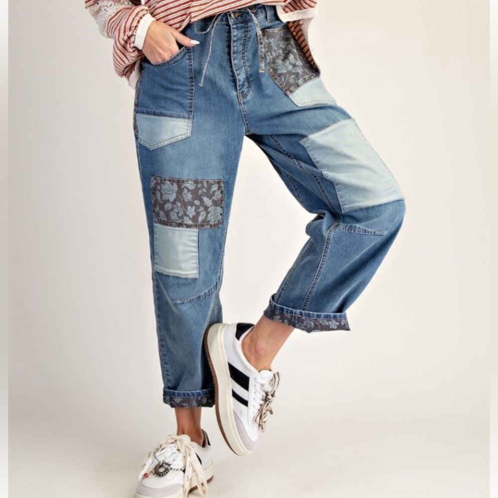easel Patchwork Relaxed Cropped Denim Pants in Blue